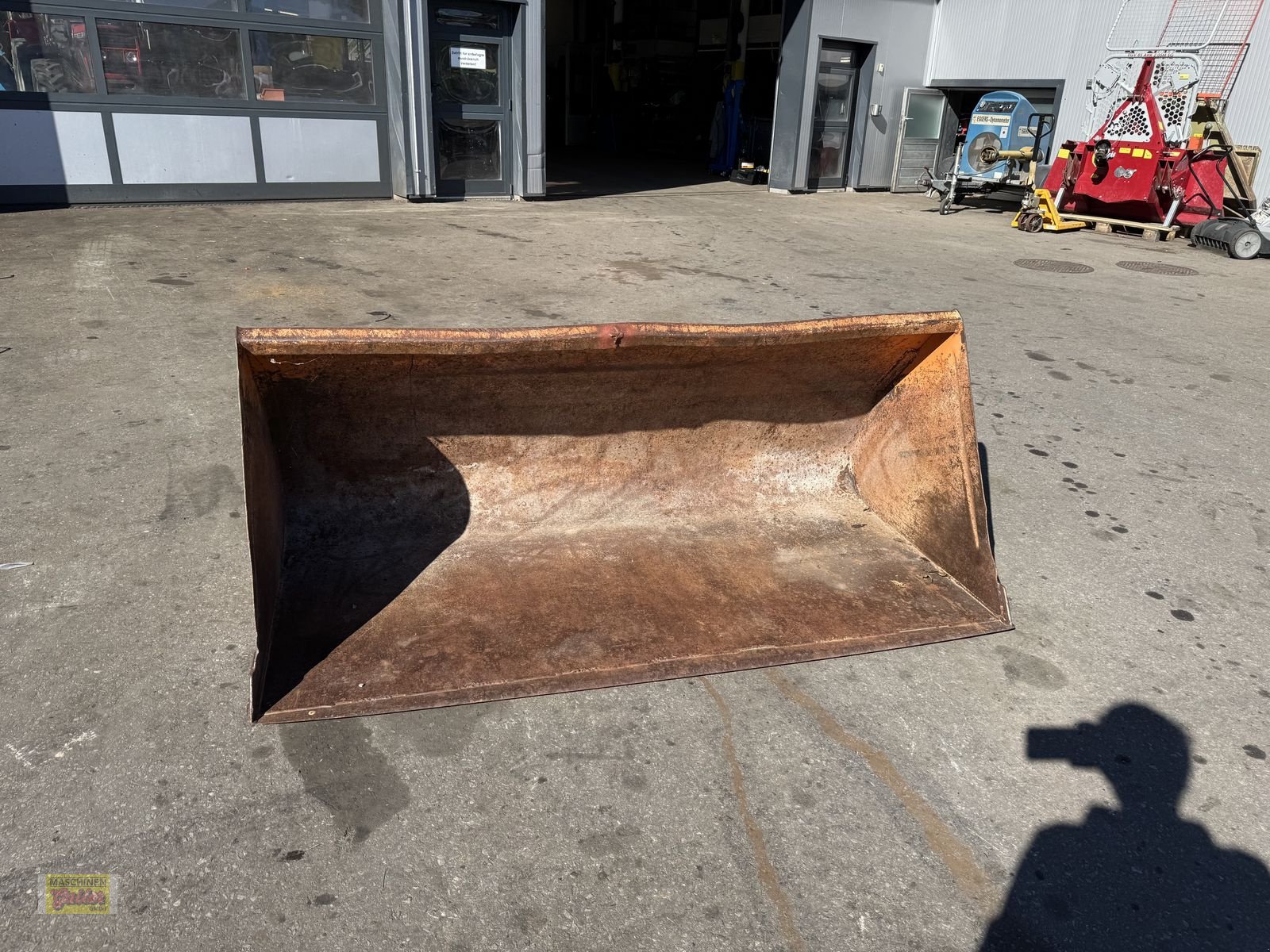 Frontladerzubehör of the type Hauer Frontladerschaufel 200cm mit Haueraufnahme, Gebrauchtmaschine in Kötschach (Picture 3)