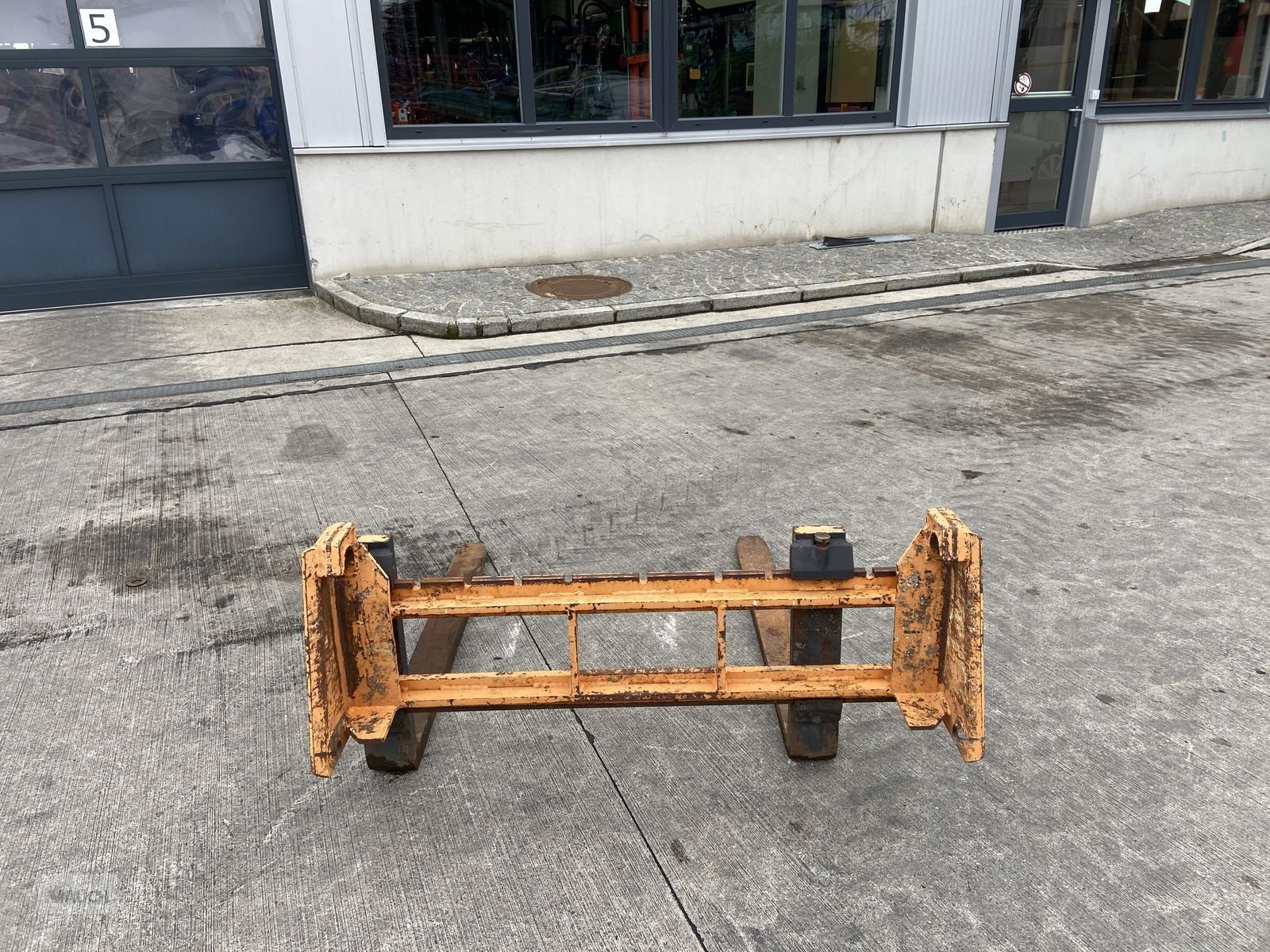 Frontladerzubehör tip Hauer Hauer Palettengabel, Gebrauchtmaschine in Burgkirchen (Poză 4)