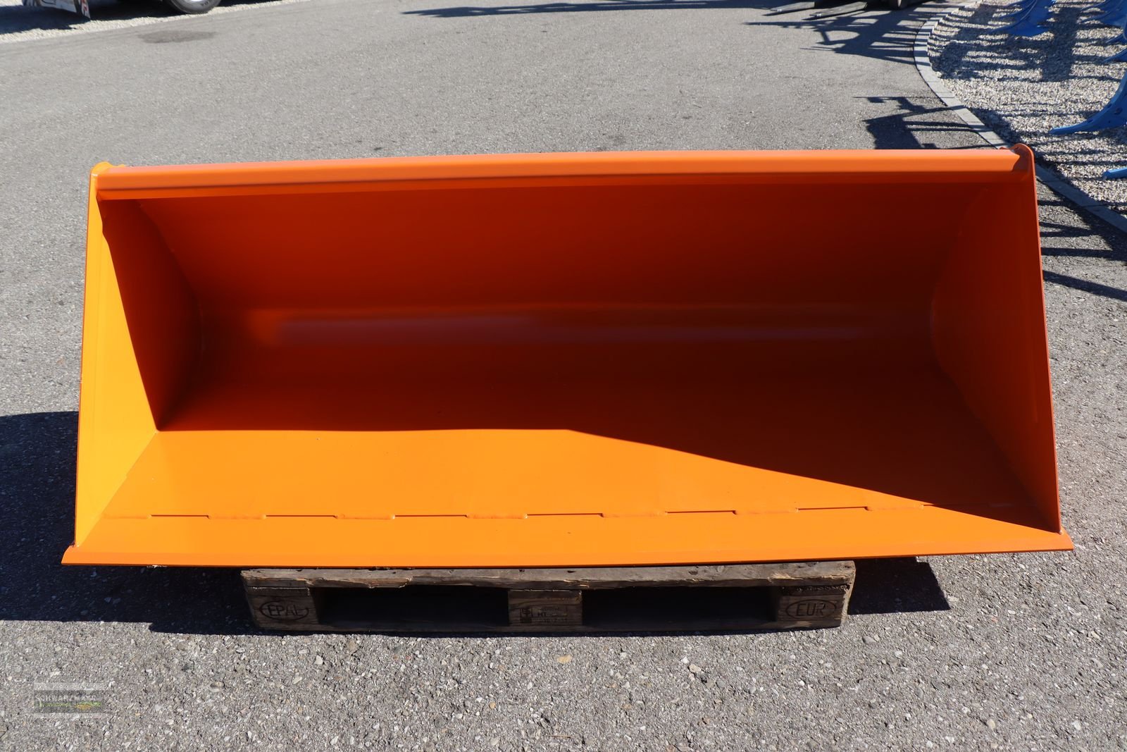 Frontladerzubehör of the type Hauer Leichtgutschaufel 2000mm, Neumaschine in Gampern (Picture 8)