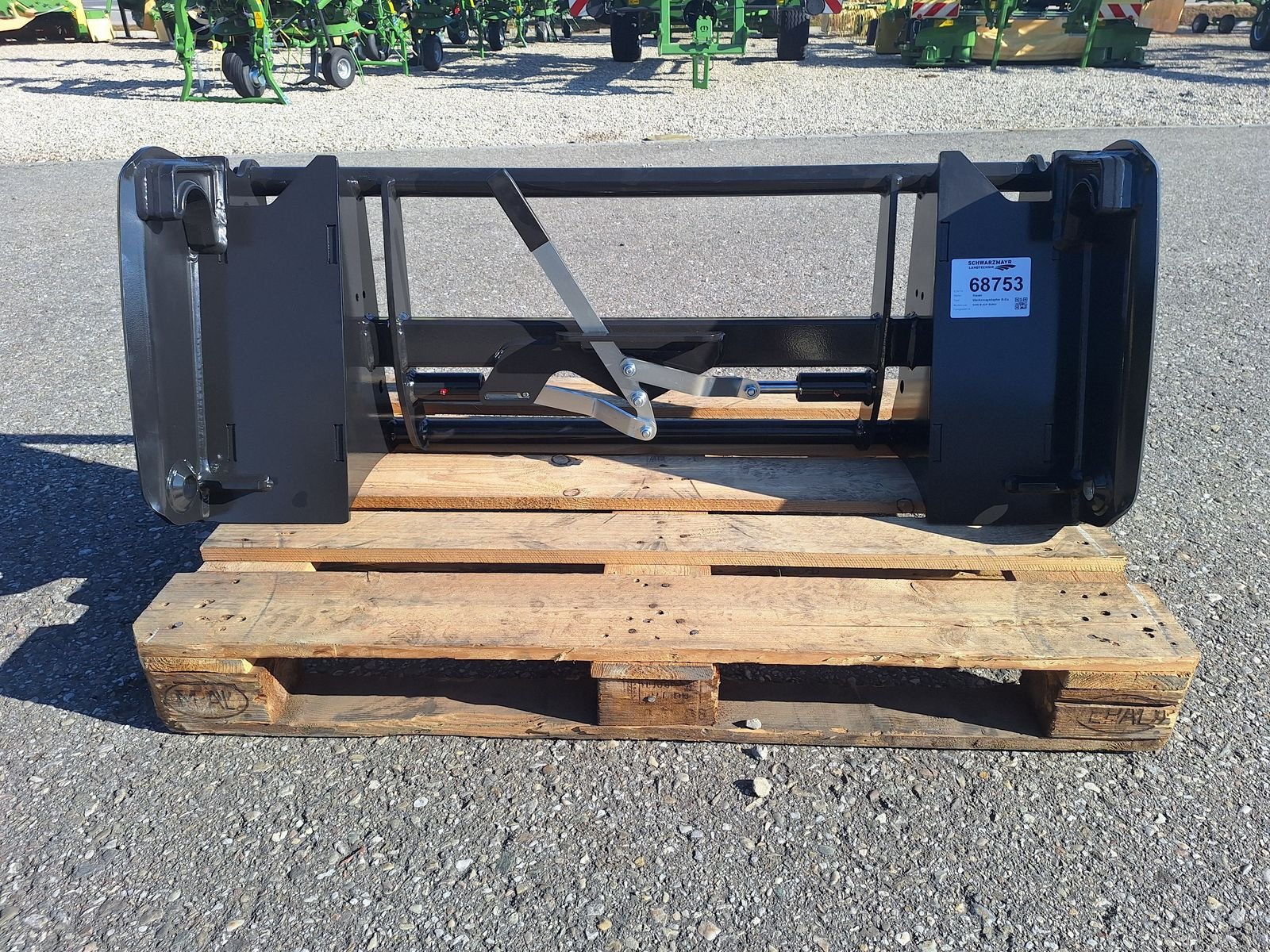 Frontladerzubehör des Typs Hauer Werkzeugadapter B-Eu, Neumaschine in Schlitters (Bild 8)