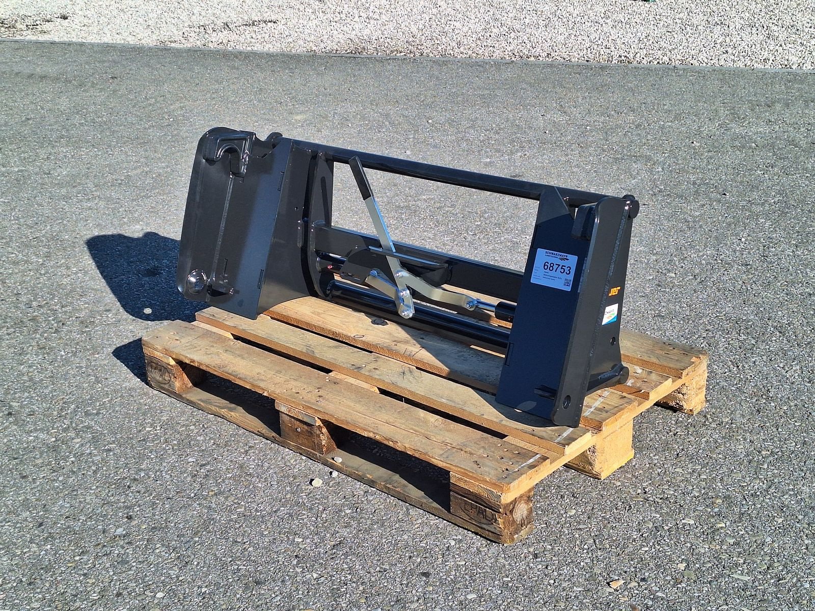 Frontladerzubehör des Typs Hauer Werkzeugadapter B-Eu, Neumaschine in Schlitters (Bild 4)