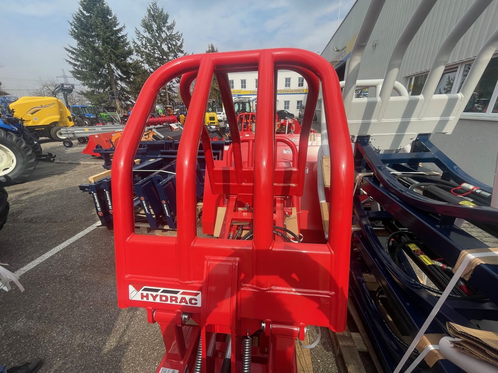 Frontladerzubehör of the type Hydrac Rundballengreifer RBG-150Eco, Neumaschine in Burgkirchen (Picture 2)