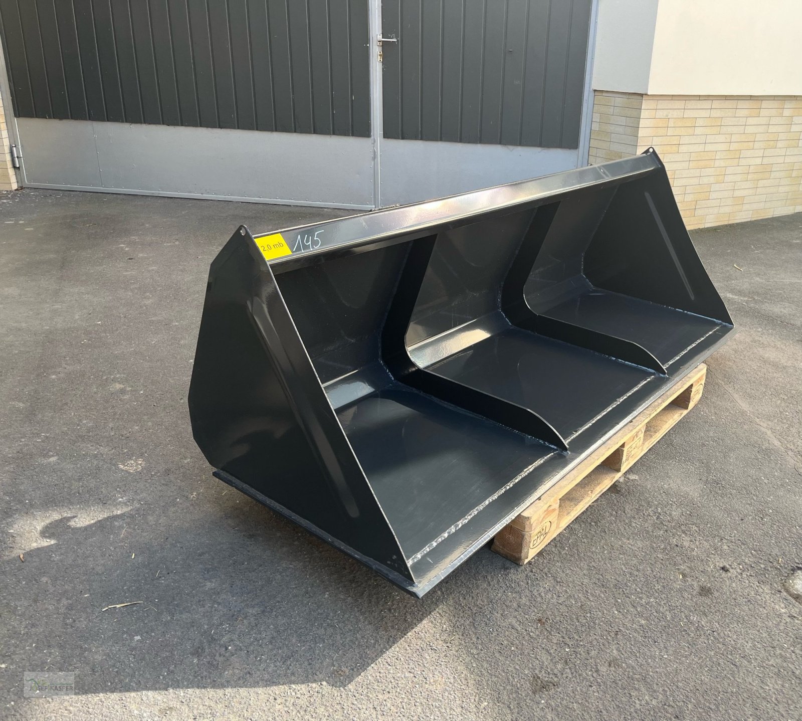 Frontladerzubehör типа Inter Tech Erd- Universalschaufel 1,50 m breit, Neumaschine в Alitzheim (Фотография 3)