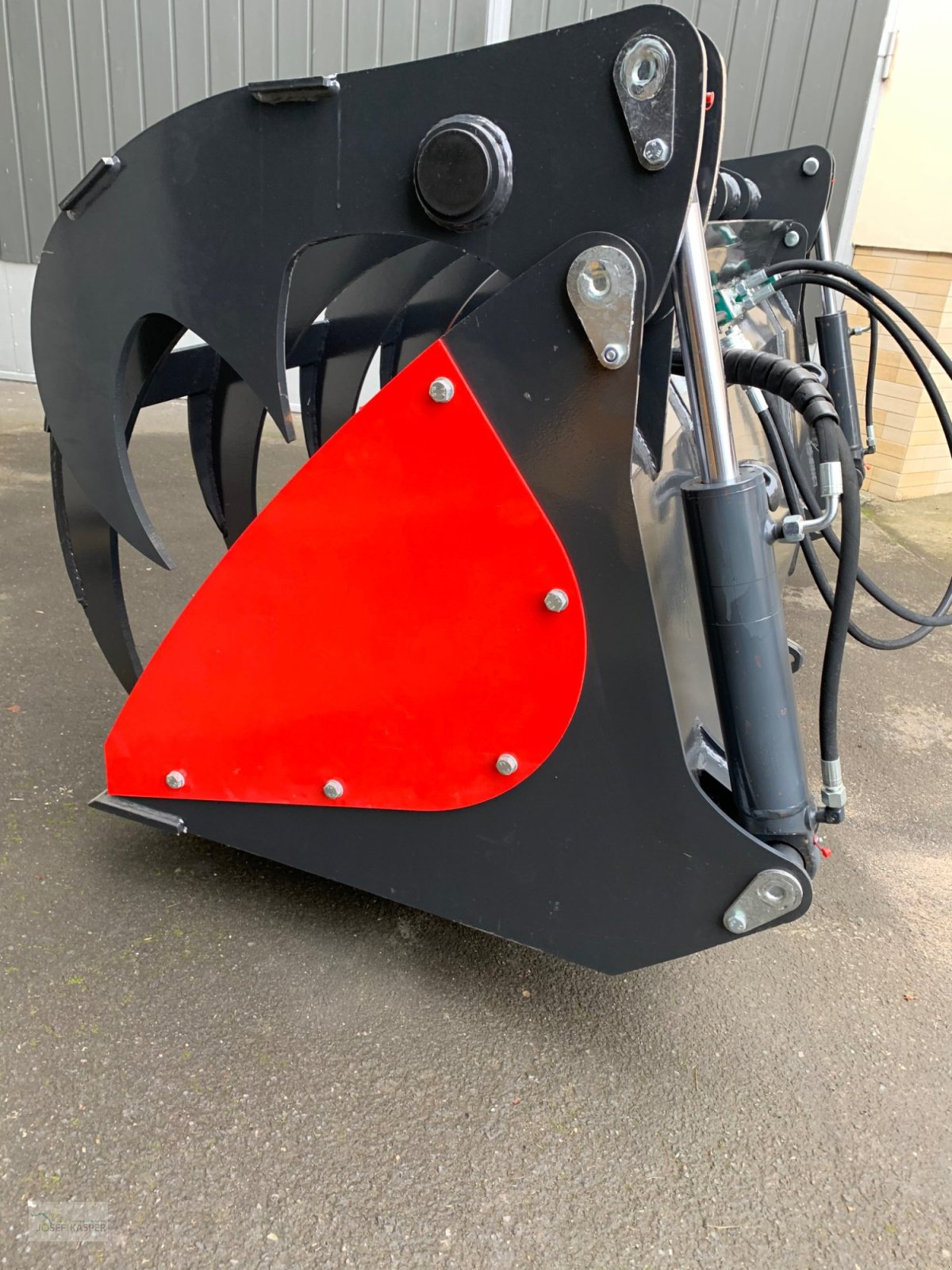 Frontladerzubehör typu Inter Tech Greifschaufel 2,40 m breit, Neumaschine v Alitzheim (Obrázek 6)