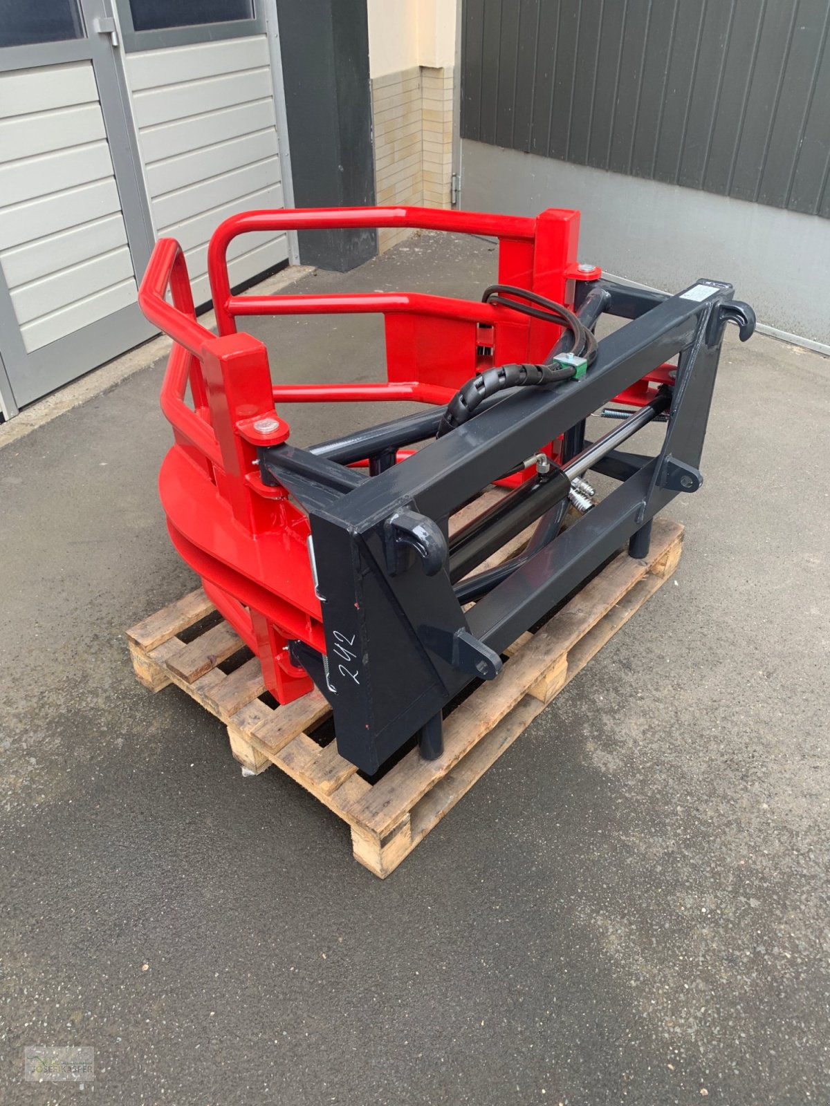 Frontladerzubehör типа Inter Tech Rundballenzange, Neumaschine в Alitzheim (Фотография 8)