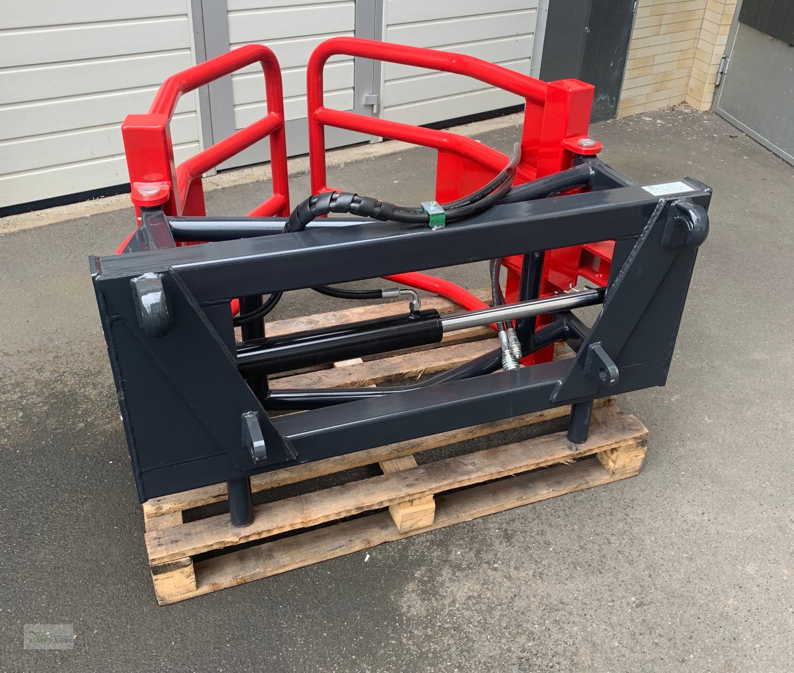 Frontladerzubehör типа Inter Tech Rundballenzange, Neumaschine в Alitzheim (Фотография 9)