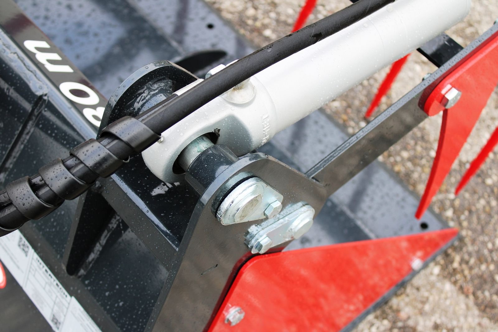 Frontladerzubehör of the type InterTech Krokoschaufel, Greifschaufel 1800, Neumaschine in Neukirchen am Walde  (Picture 6)