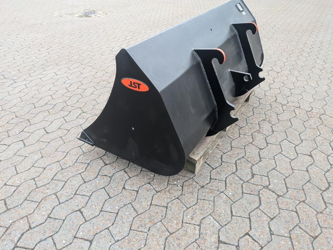 Frontladerzubehör of the type JST M SKOVL, Gebrauchtmaschine in Skjern (Picture 1)