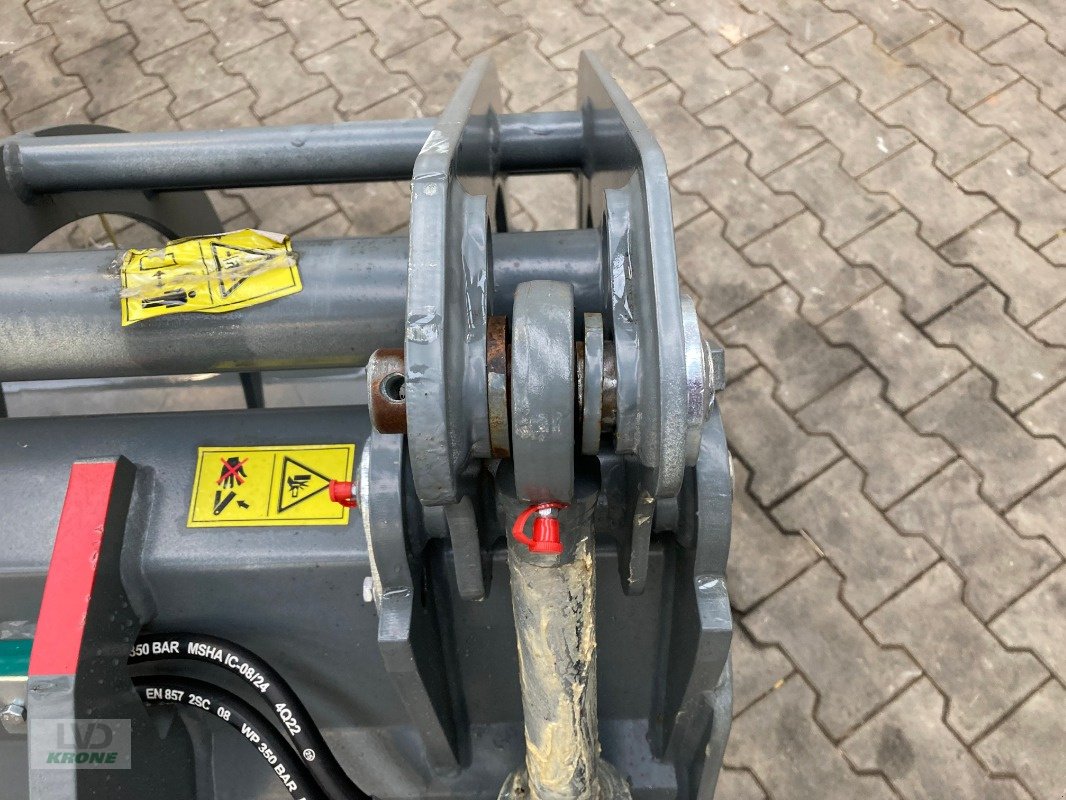 Frontladerzubehör van het type Kramer 1600 mm Silagebeißschaufel, Gebrauchtmaschine in Spelle (Foto 4)