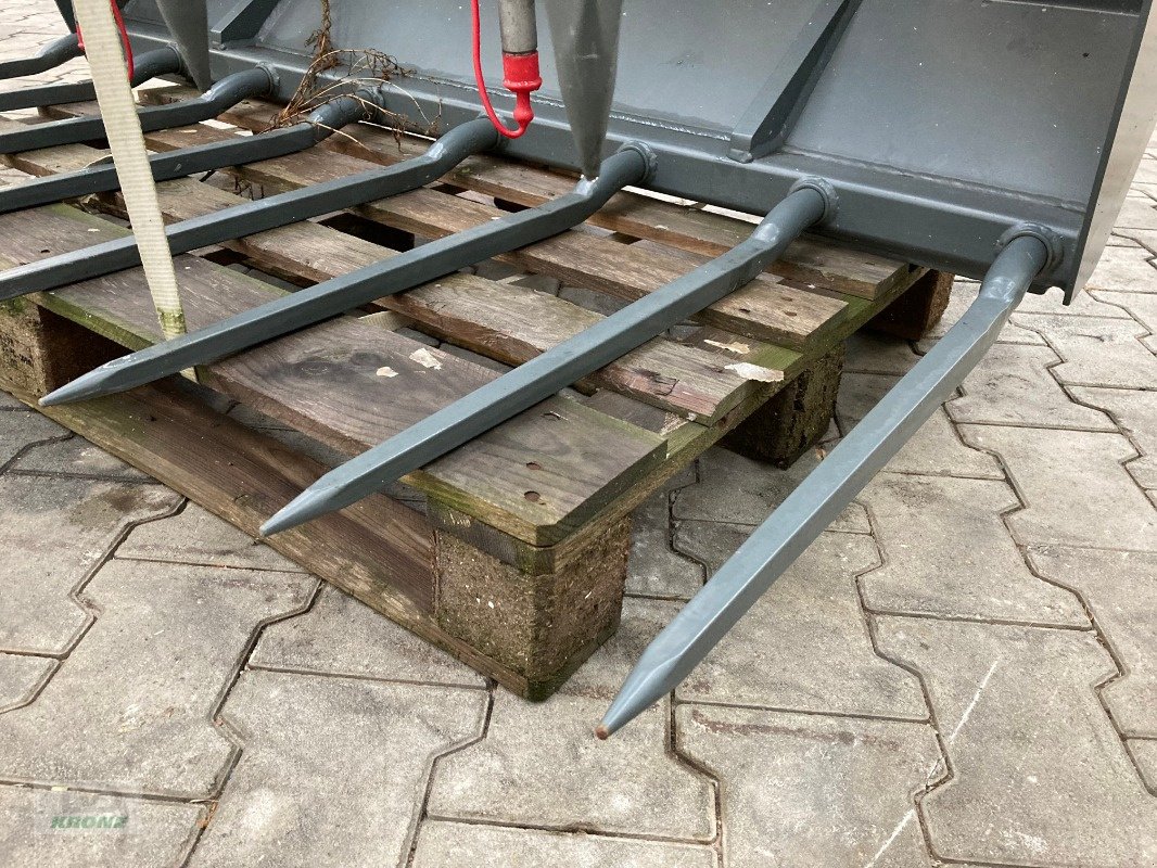 Frontladerzubehör типа Kramer 1600 mm Vielzweckgabel, Gebrauchtmaschine в Spelle (Фотография 4)