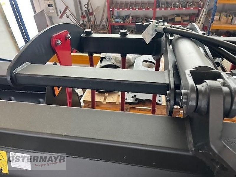 Frontladerzubehör des Typs Mailleux Kombigreifer High CG 225 11 Zinken, Neumaschine in Rohr (Bild 3)