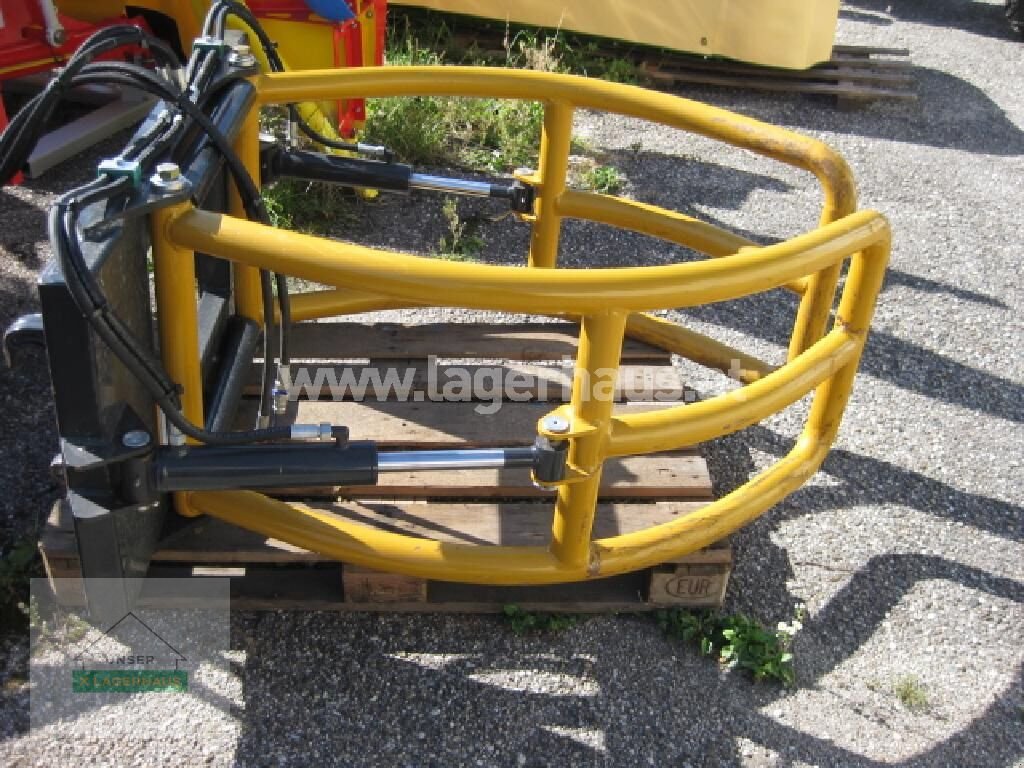 Frontladerzubehör of the type Mammut SILOBALLENZANGE SMART,, Gebrauchtmaschine in Ottensheim (Picture 2)