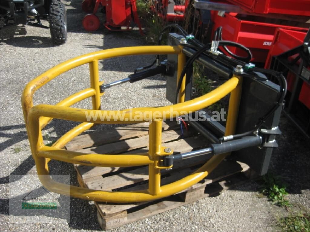 Frontladerzubehör of the type Mammut SILOBALLENZANGE SMART,, Gebrauchtmaschine in Ottensheim (Picture 4)