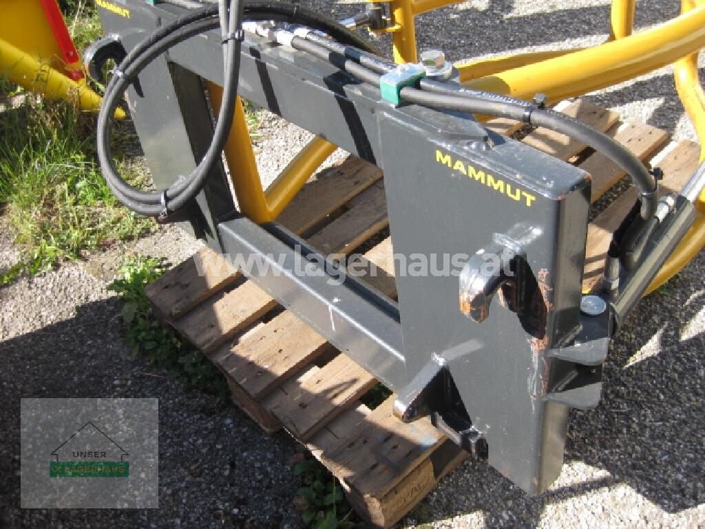 Frontladerzubehör of the type Mammut SILOBALLENZANGE SMART,, Gebrauchtmaschine in Ottensheim (Picture 7)