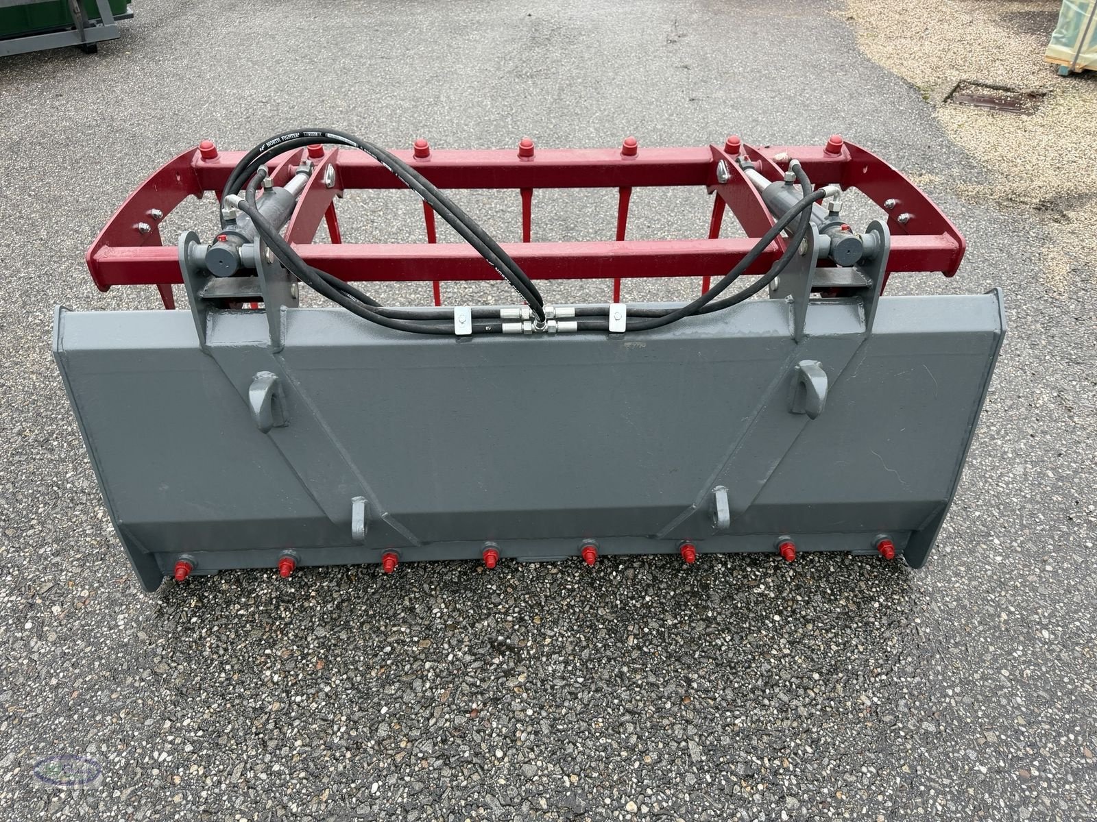 Frontladerzubehör του τύπου Metal-Fach Krokogebiß 1800, Neumaschine σε Münzkirchen (Φωτογραφία 5)