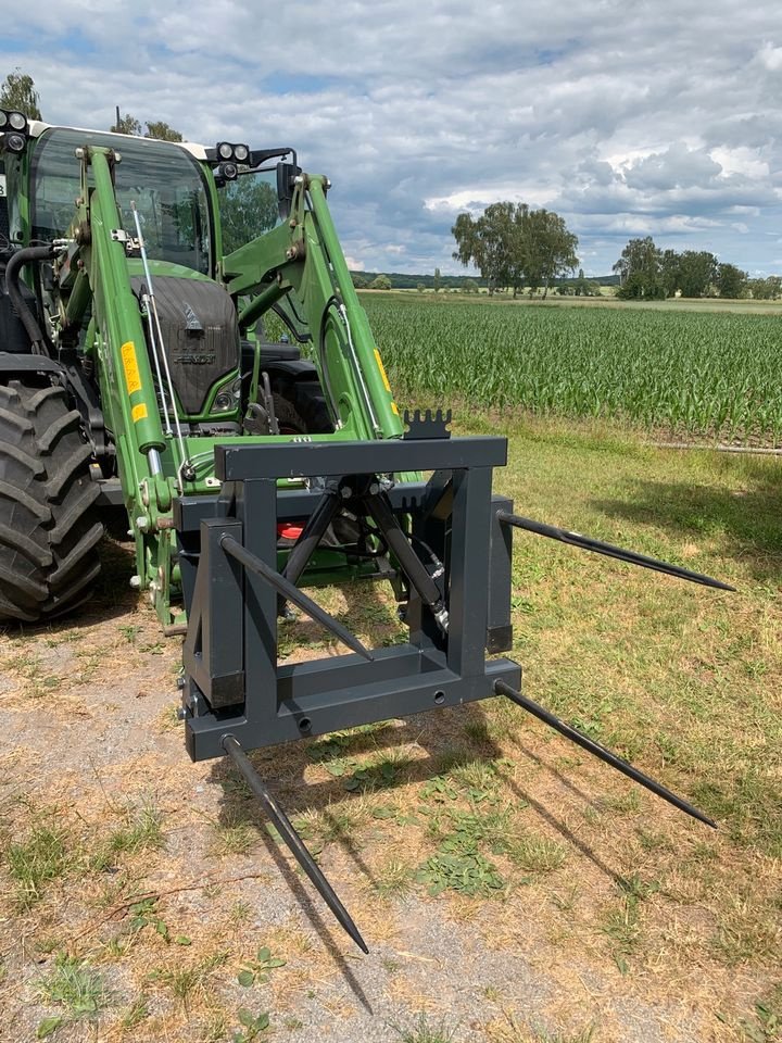 Frontladerzubehör of the type Metall-Bau DUO Ballengabel, Vorführer, Neumaschine in Alitzheim (Picture 10)