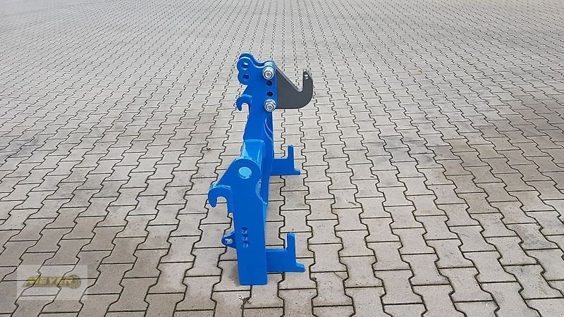 Frontladerzubehör des Typs Meyer Agrartechnik DP Dreipunktadapterrahmen, Neumaschine in Andervenne (Bild 20)