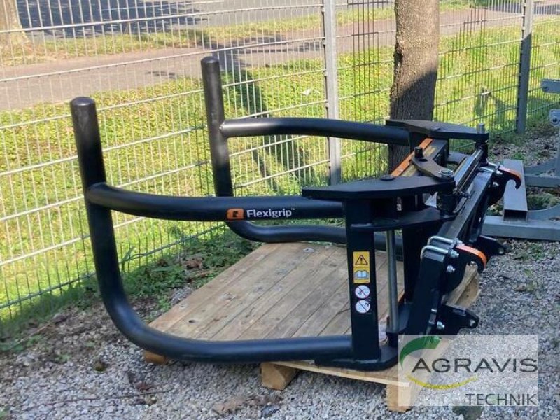 Frontladerzubehör of the type Quicke FLEXIGRIP 160, Neumaschine in Lennestadt (Picture 1)