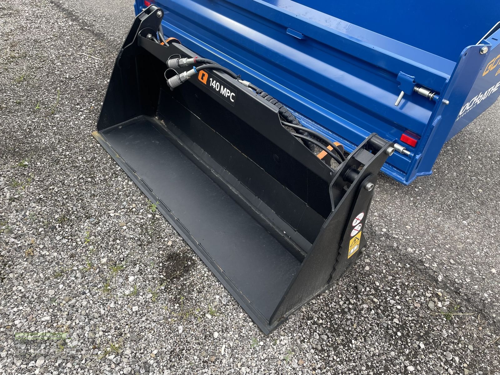 Frontladerzubehör tipa Quicke MPC Schaufel 140 Euro, Neumaschine u Kronstorf (Slika 8)