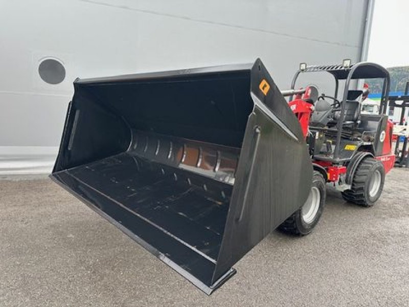 Frontladerzubehör vrste Quicke Volumenschaufel VL265cm, Neumaschine v Tamsweg (Slika 1)