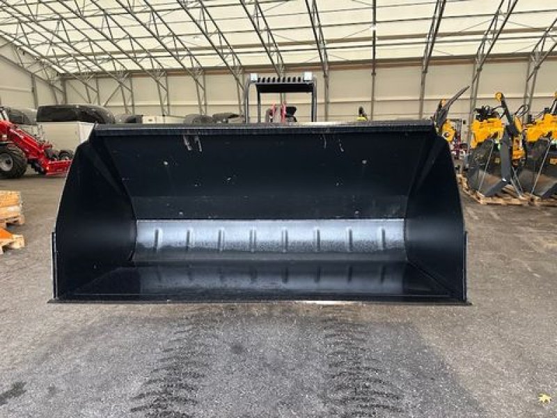 Frontladerzubehör of the type Quicke Volumenschaufel VM225cm, Neumaschine in Tamsweg (Picture 2)