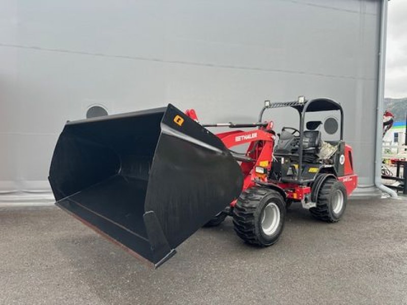 Frontladerzubehör of the type Quicke Volumenschaufel VM265cm, Neumaschine in Tamsweg (Picture 2)