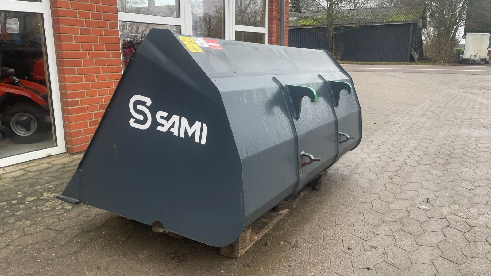 Frontladerzubehör van het type Sami skovl, Gebrauchtmaschine in Roslev (Foto 2)