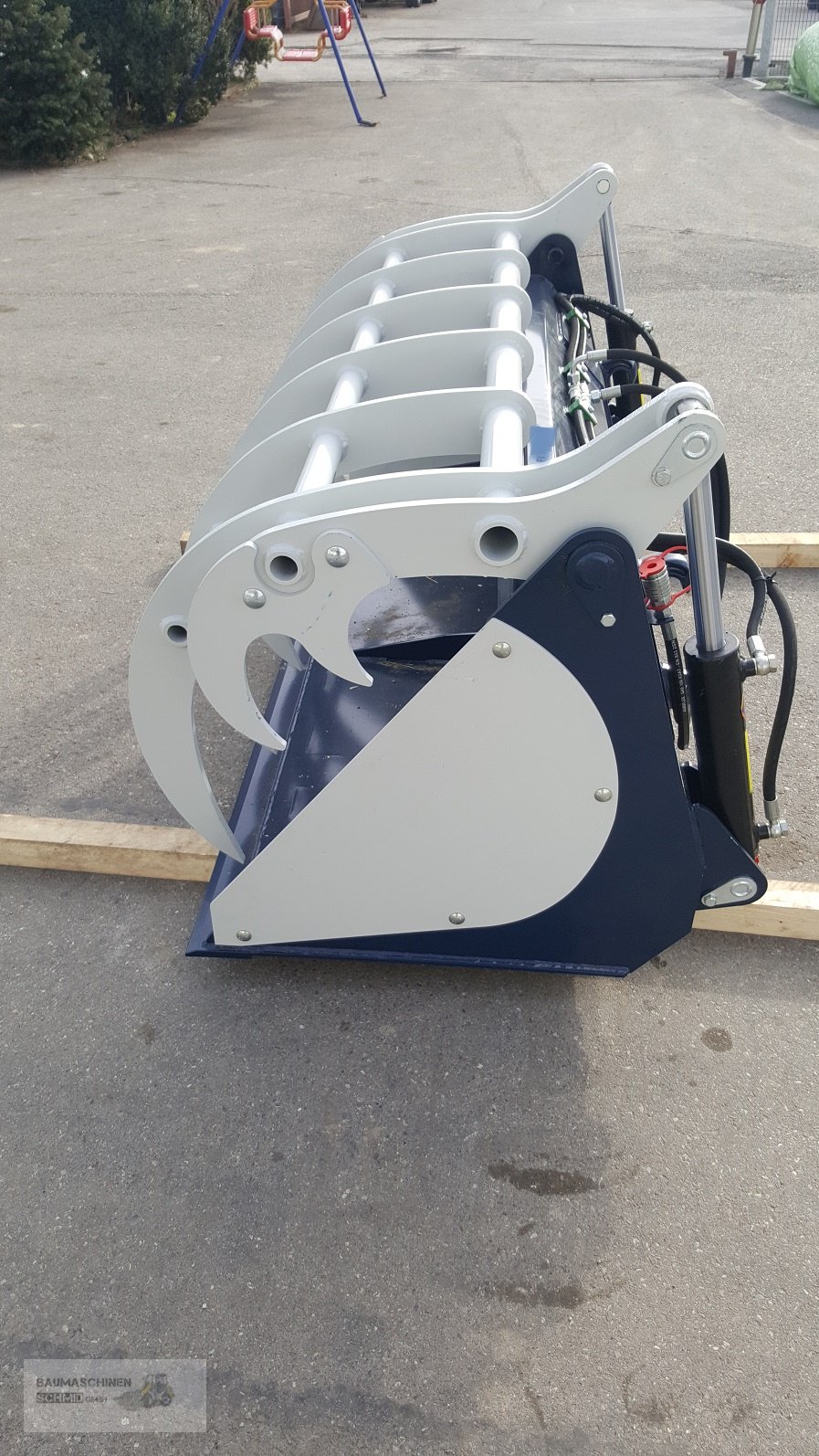 Frontladerzubehör typu Schmid 1,6m, 1m, 1,2m, 1,8m, 2m, 2,2m, 2,4m Greifschaufel, Neumaschine w Stetten (Zdjęcie 4)