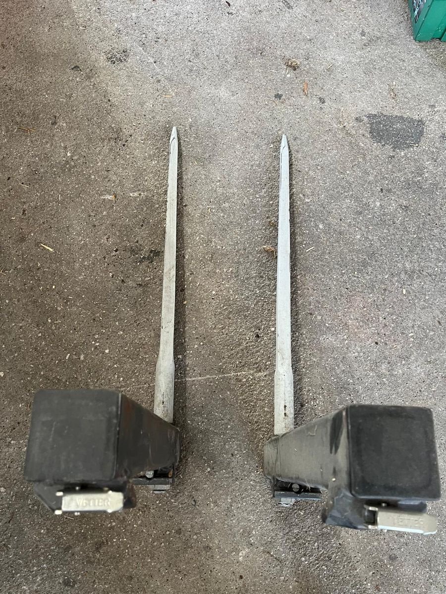 Frontladerzubehör of the type Sonstige 1 Paar Ballenspieß zu FME2 Aufnahme, Gebrauchtmaschine in Schlitters (Picture 2)