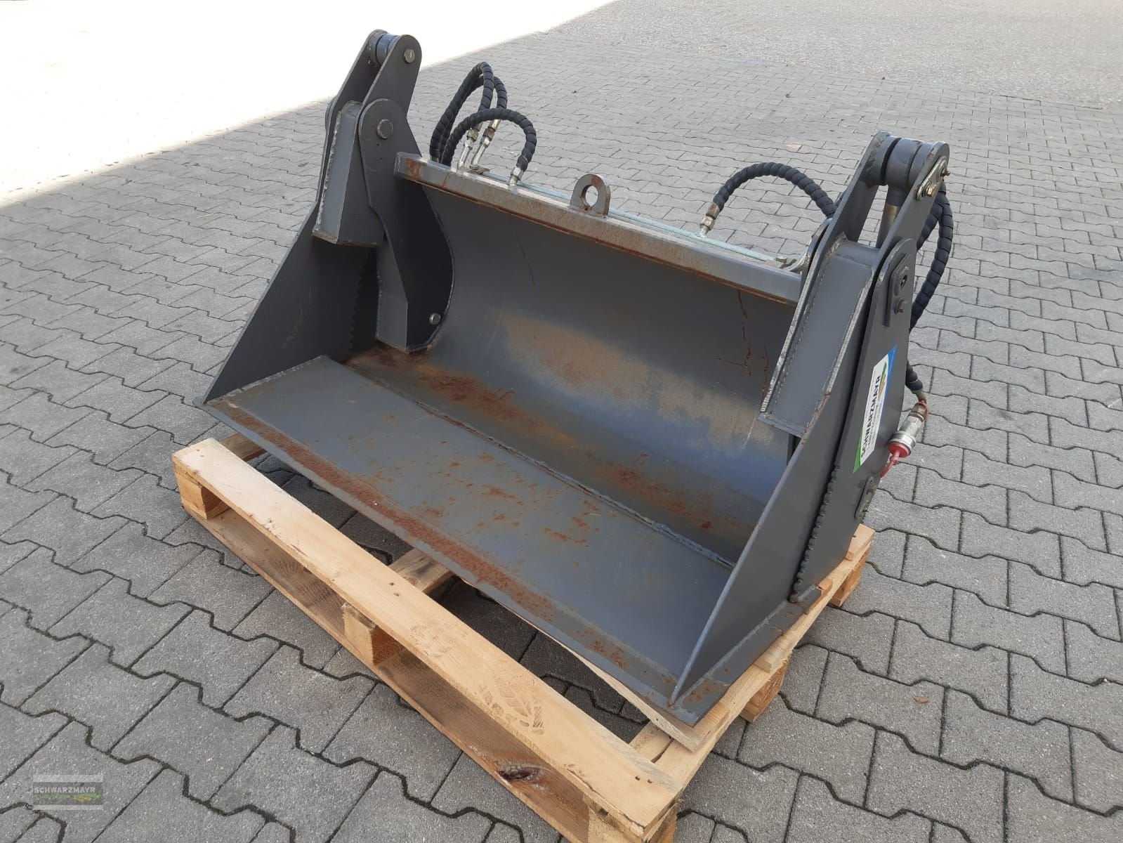 Frontladerzubehör of the type Sonstige 4-in1 Klappschaufel, Gebrauchtmaschine in Aurolzmünster (Picture 5)