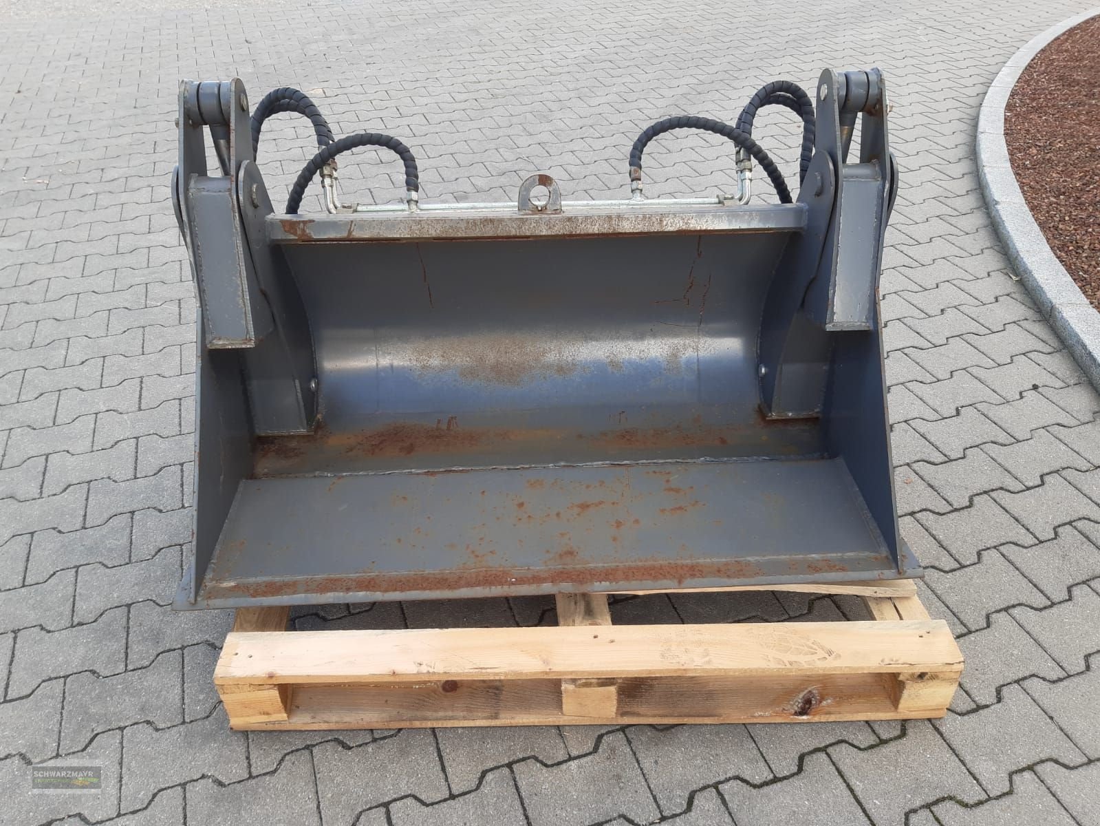 Frontladerzubehör of the type Sonstige 4-in1 Klappschaufel, Gebrauchtmaschine in Aurolzmünster (Picture 7)