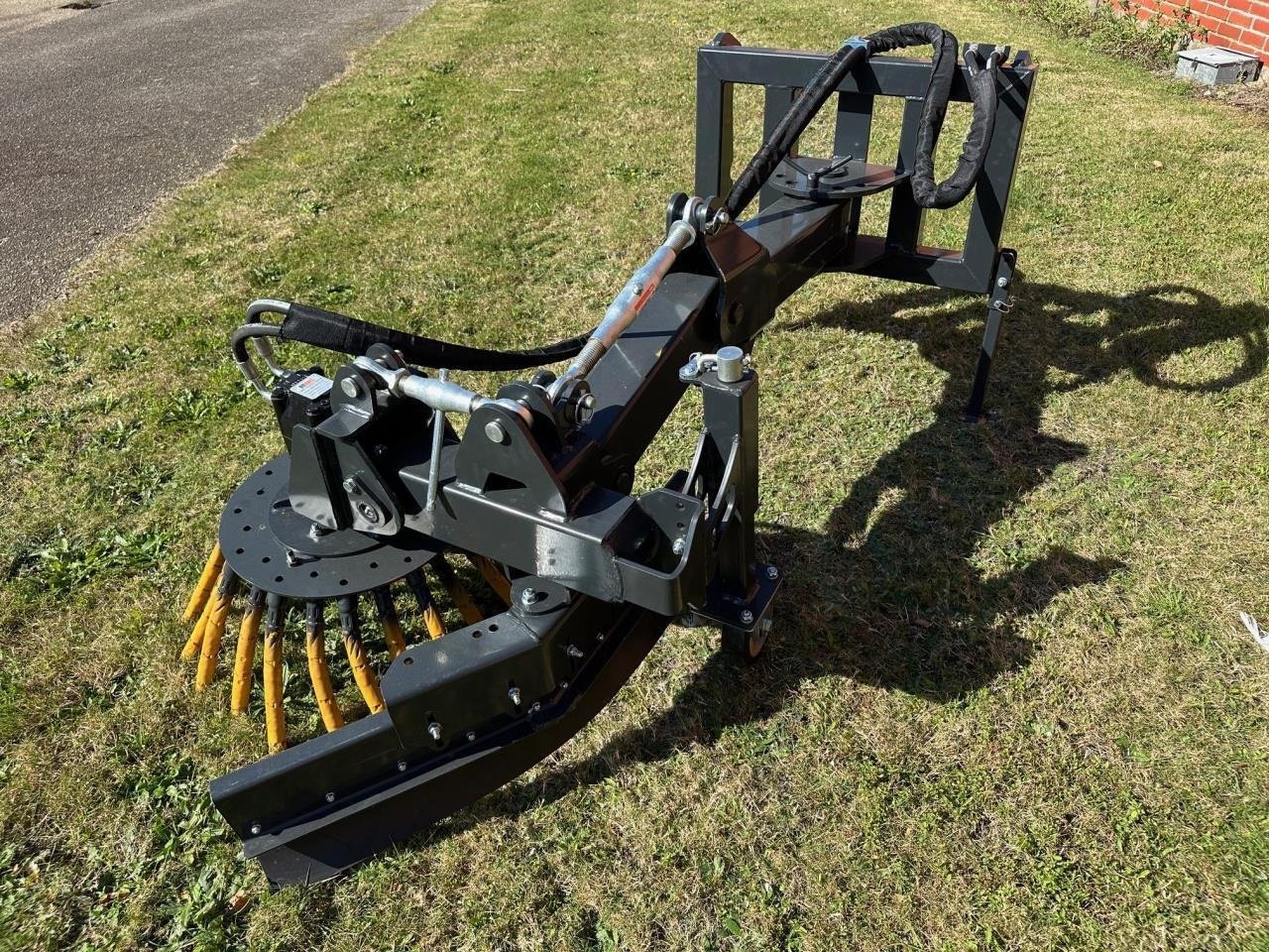 Frontladerzubehör типа Sonstige ARKMET WEEDMACHINE, Gebrauchtmaschine в Skjern (Фотография 1)