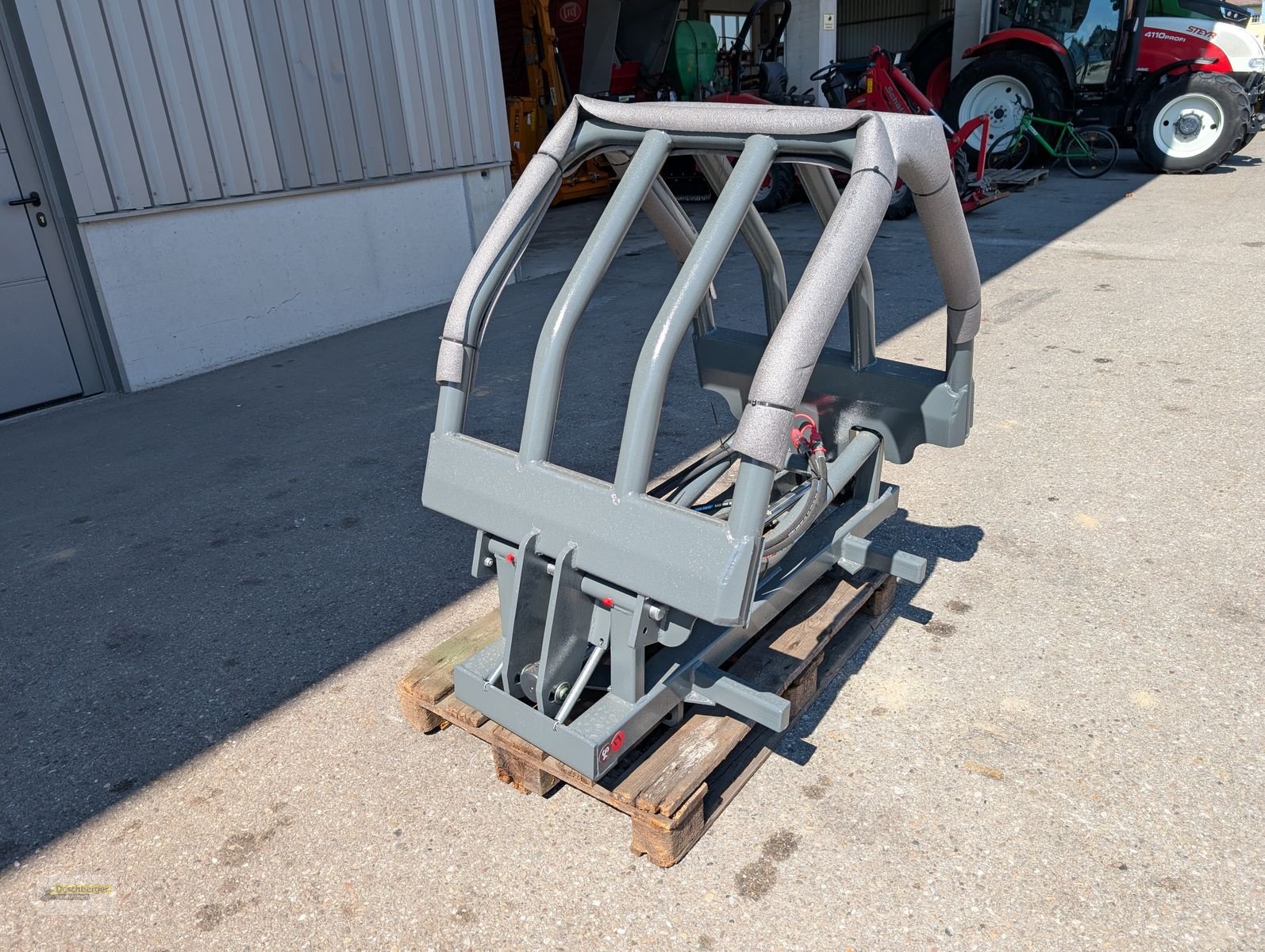 Frontladerzubehör of the type Sonstige Ballengreifer, Neumaschine in Senftenbach (Picture 4)