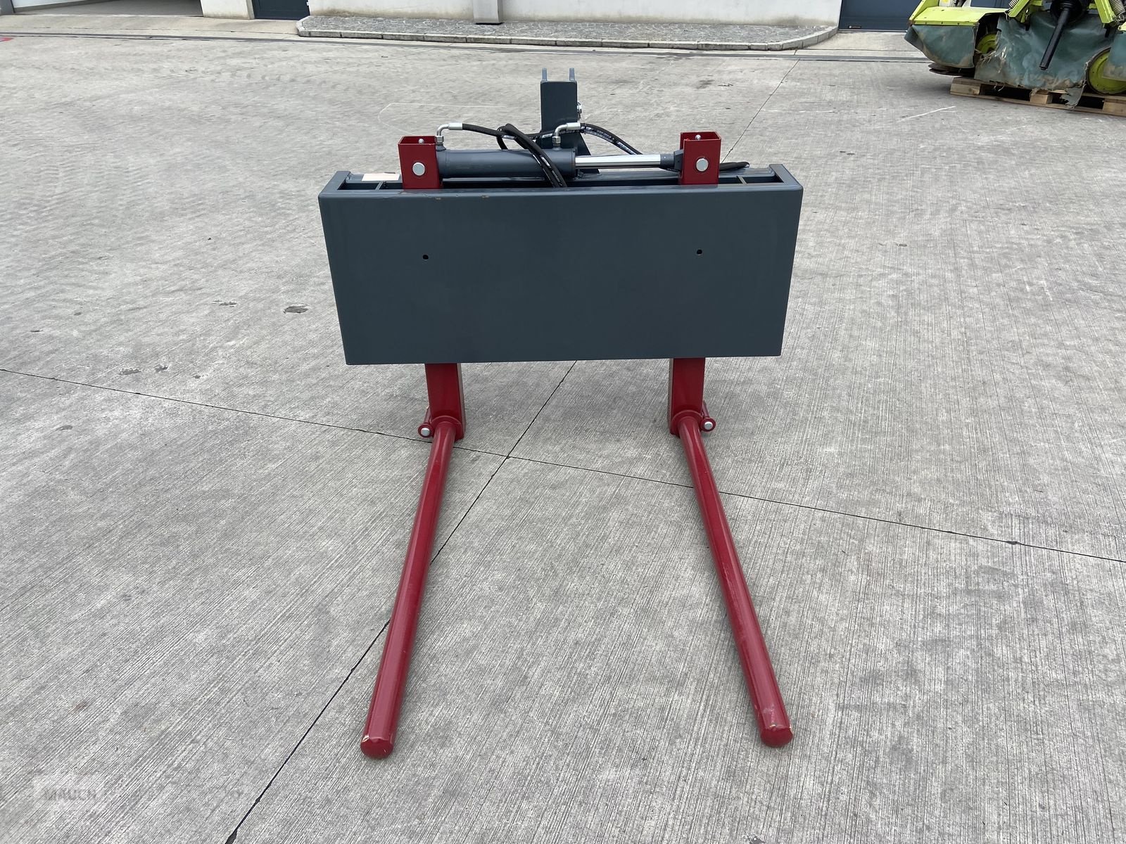 Frontladerzubehör of the type Sonstige Ballentransporter Hydr., Neumaschine in Burgkirchen (Picture 2)