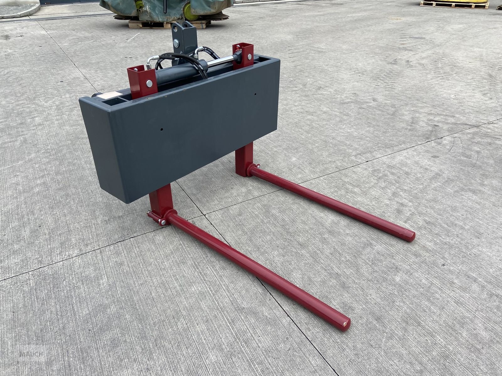 Frontladerzubehör of the type Sonstige Ballentransporter Hydr., Neumaschine in Burgkirchen (Picture 1)