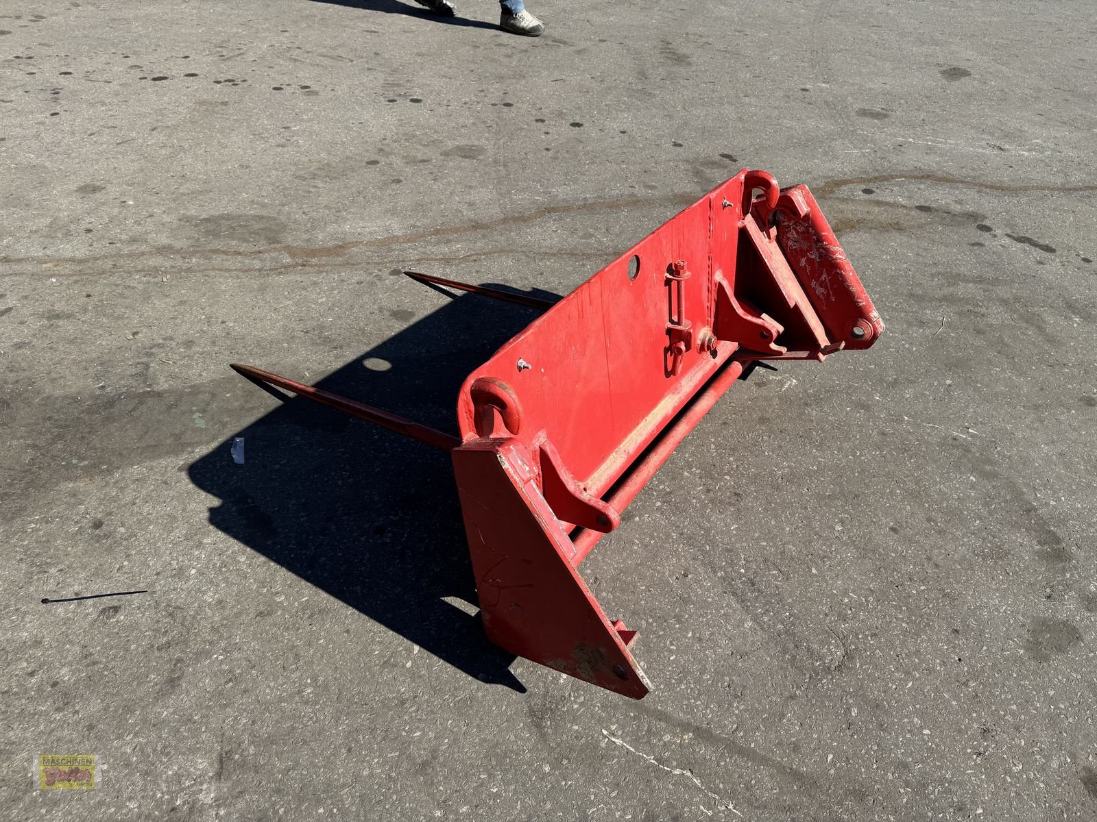 Frontladerzubehör of the type Sonstige Eigenbau Ballenspitz mit Haueraufnahme, Gebrauchtmaschine in Kötschach (Picture 8)