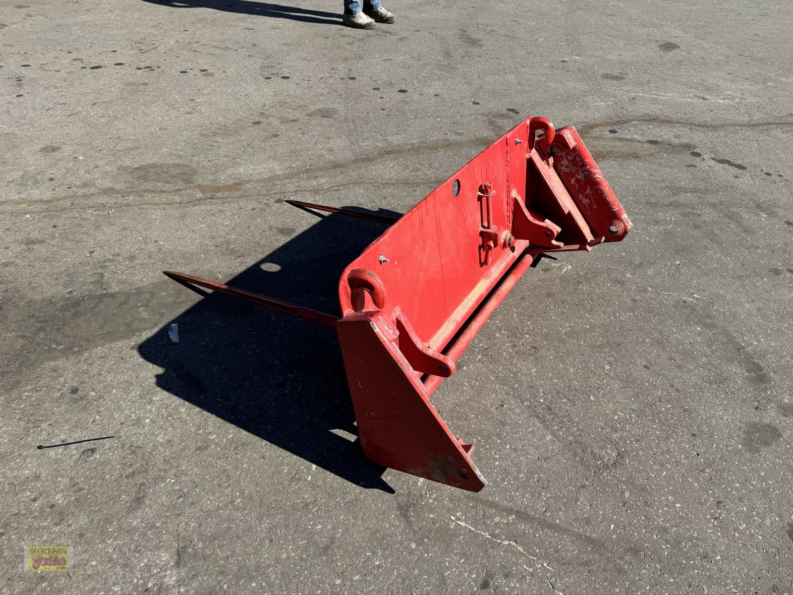 Frontladerzubehör of the type Sonstige Eigenbau Ballenspitz mit Haueraufnahme, Gebrauchtmaschine in Kötschach (Picture 9)