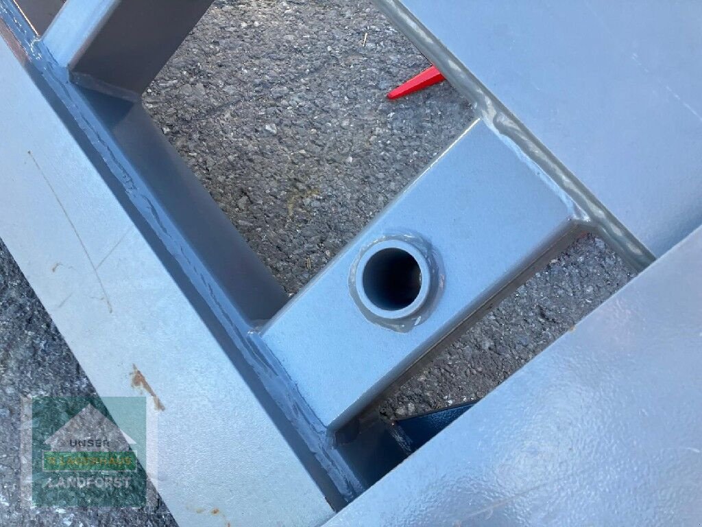 Frontladerzubehör of the type Sonstige Euro-Dreipunkt, Neumaschine in Murau (Picture 5)