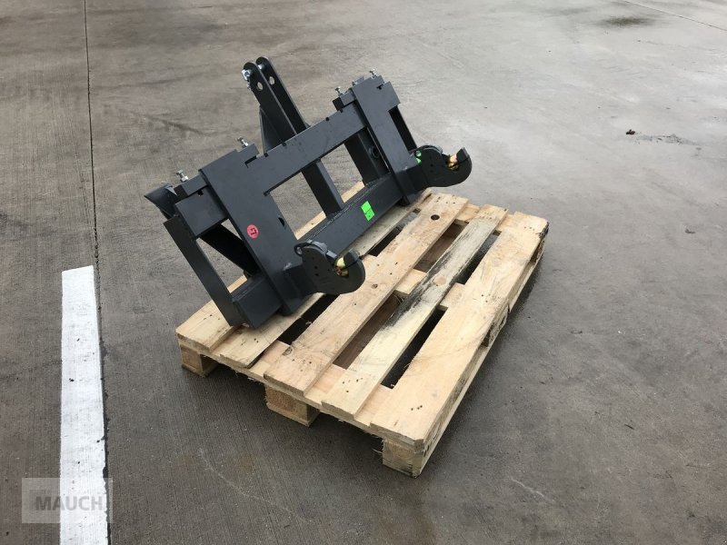 Frontladerzubehör tip Sonstige Euro-/ Dreipunktaufnahme, Neumaschine in Burgkirchen (Poză 1)