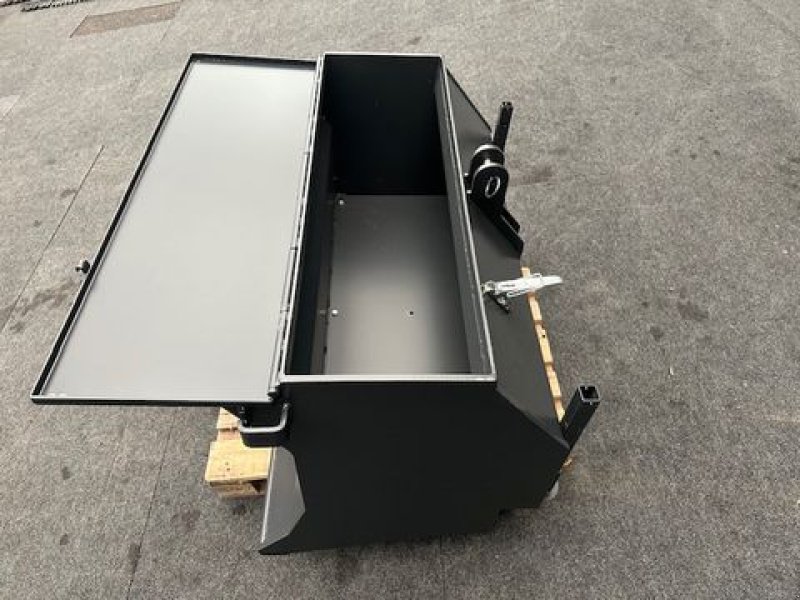 Frontladerzubehör des Typs Sonstige Fally Werkzeugkiste mit Rückeschild 130cm, Neumaschine in Tamsweg (Bild 12)