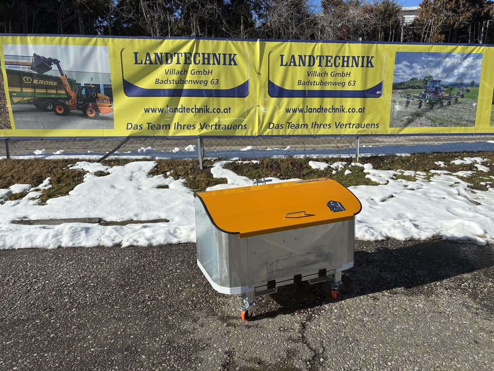 Frontladerzubehör типа Sonstige Forstbox Professional, Gebrauchtmaschine в Villach (Фотография 2)