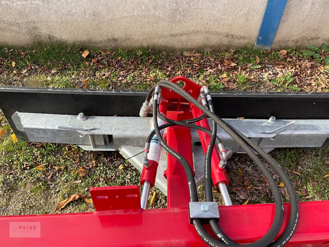 Frontladerzubehör of the type Sonstige FUTTERSCHIEBER 1800, Neumaschine in Heiden (Picture 4)