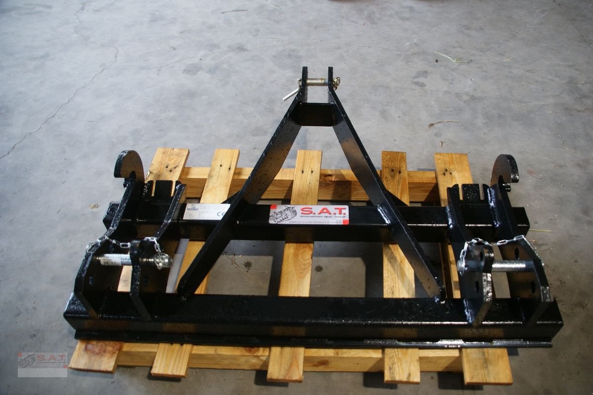 Frontladerzubehör of the type Sonstige Gabelträger Euro-Dreipunkt-NEU, Gebrauchtmaschine in Eberschwang (Picture 1)