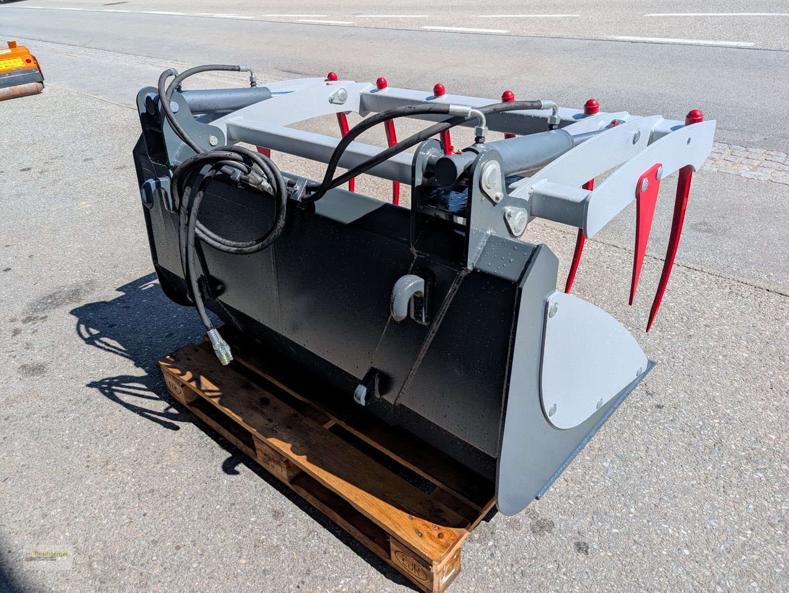 Frontladerzubehör of the type Sonstige Greifschaufel 150, Neumaschine in Senftenbach (Picture 5)