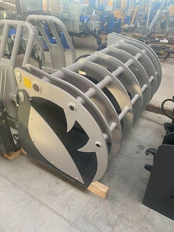 Frontladerzubehör des Typs Sonstige Greifschaufel Holzschaufel Schaufel Mistschaufel Reisigschaufel, Gebrauchtmaschine in Schmallenberg (Bild 1)