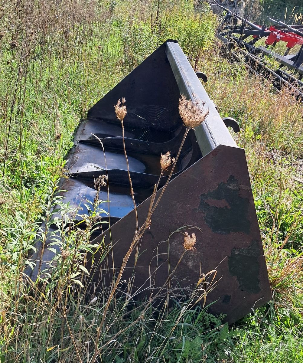 Frontladerzubehör of the type Sonstige Großvolumenschaufel 2,40 m IntNr 12119, Gebrauchtmaschine in Strem (Picture 3)