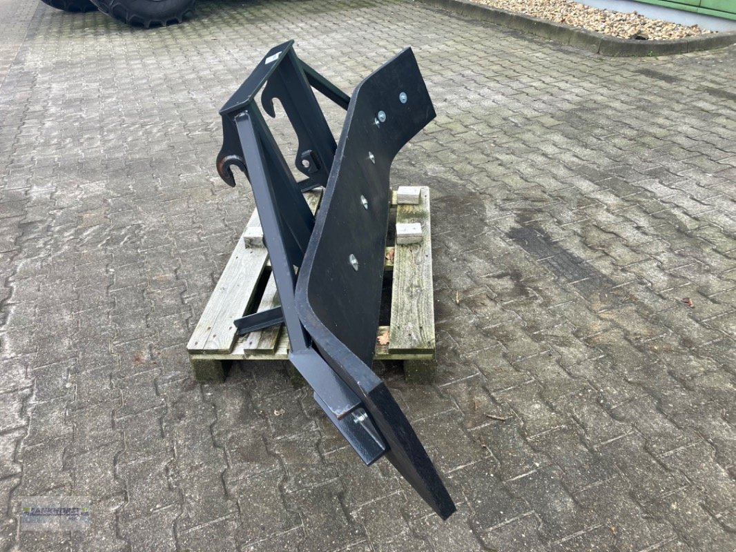 Frontladerzubehör of the type Sonstige GUMMISCHIEBER 2,60M, Neumaschine in Aurich (Picture 5)