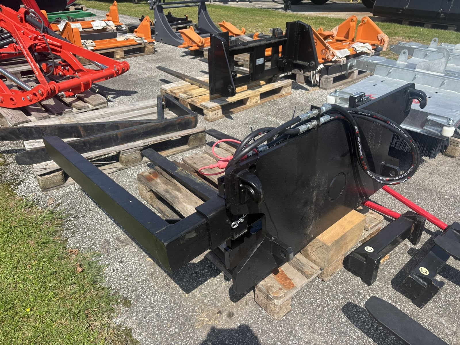 Frontladerzubehör des Typs Sonstige Kistendrehgerät, Neumaschine in Göpfritz (Bild 1)