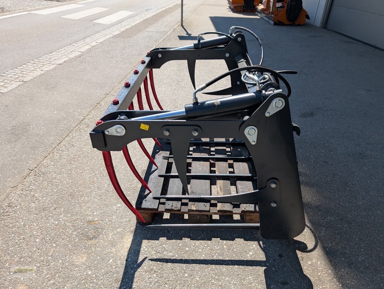 Frontladerzubehör des Typs Sonstige Krokogebiss 150, Neumaschine in Senftenbach (Bild 6)