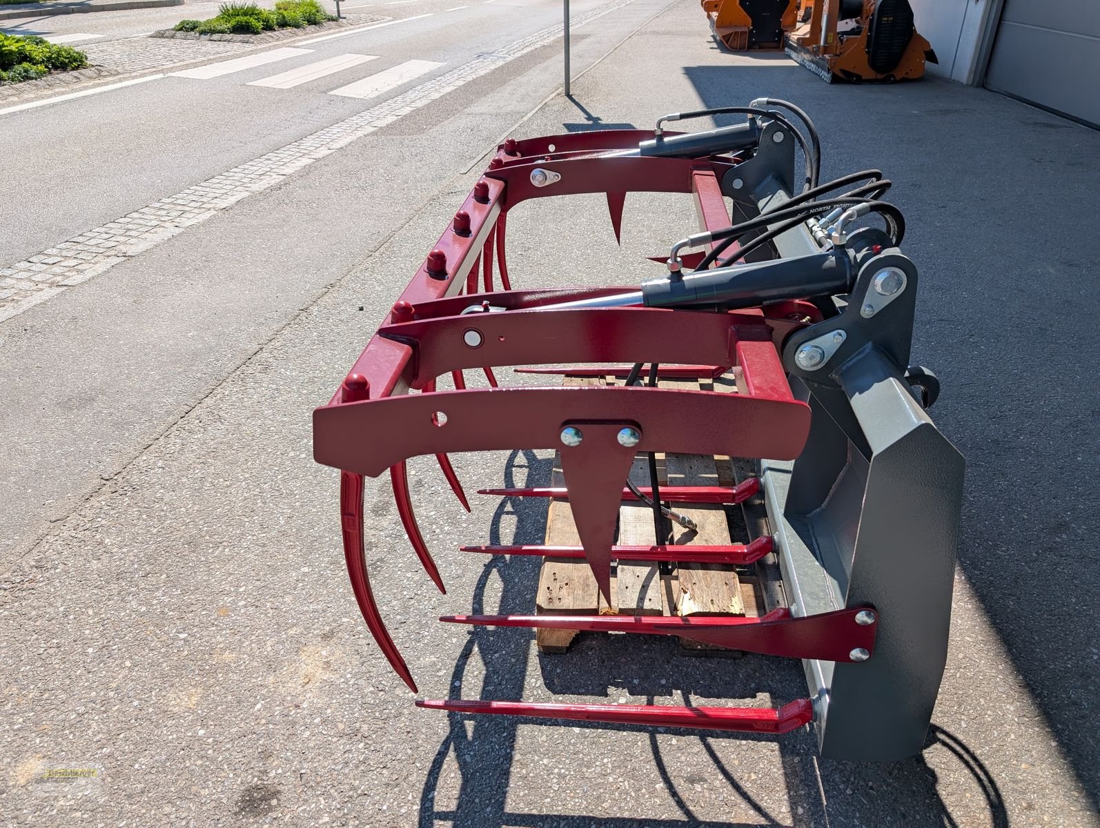 Frontladerzubehör des Typs Sonstige Krokogebiss 180, Neumaschine in Senftenbach (Bild 6)